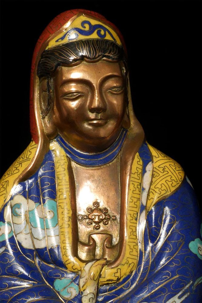 Antique Cloisonne Quanyin w/ Double Dorje- High Quality, Joyful Countenance: Early to mid 20th C Superb Cloisonne Quanyin. Much nicer than the majority of this type-uncommon to have a separate base, especially with a Tibetan-style consecration with a double Dorje on it.