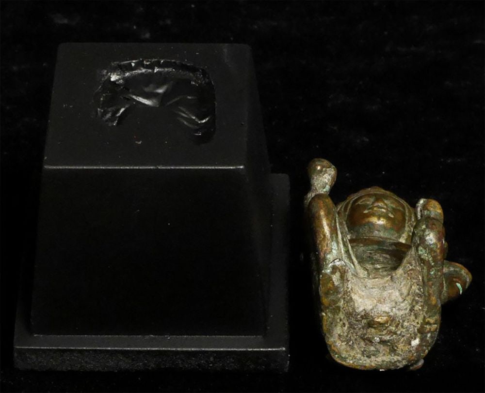 11/12thC Cambodian Bronze Devine Architect - 5