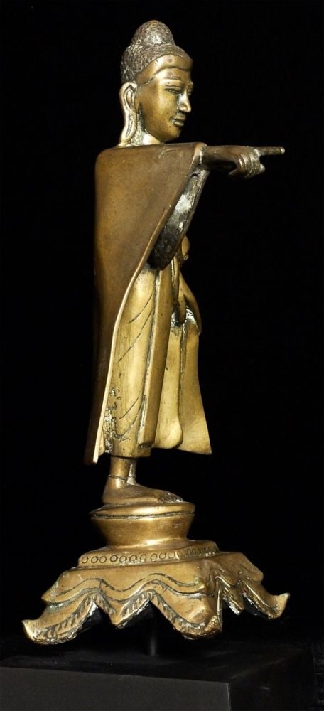 19thC Mandalay solid cast bronze Buddha. - 4