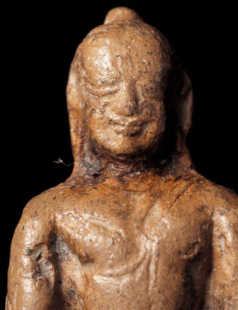 11/12C Classic Burmese Pagan Terracotta Buddha. Very fine Miniature: 11/12C Classic Burmese Pagan Terracotta Buddha. Repaired at the neck long ago. Very fine miniature example with a superb face. Size is 1.75 inches tall, 4 and 3/8 inches including the custom base.