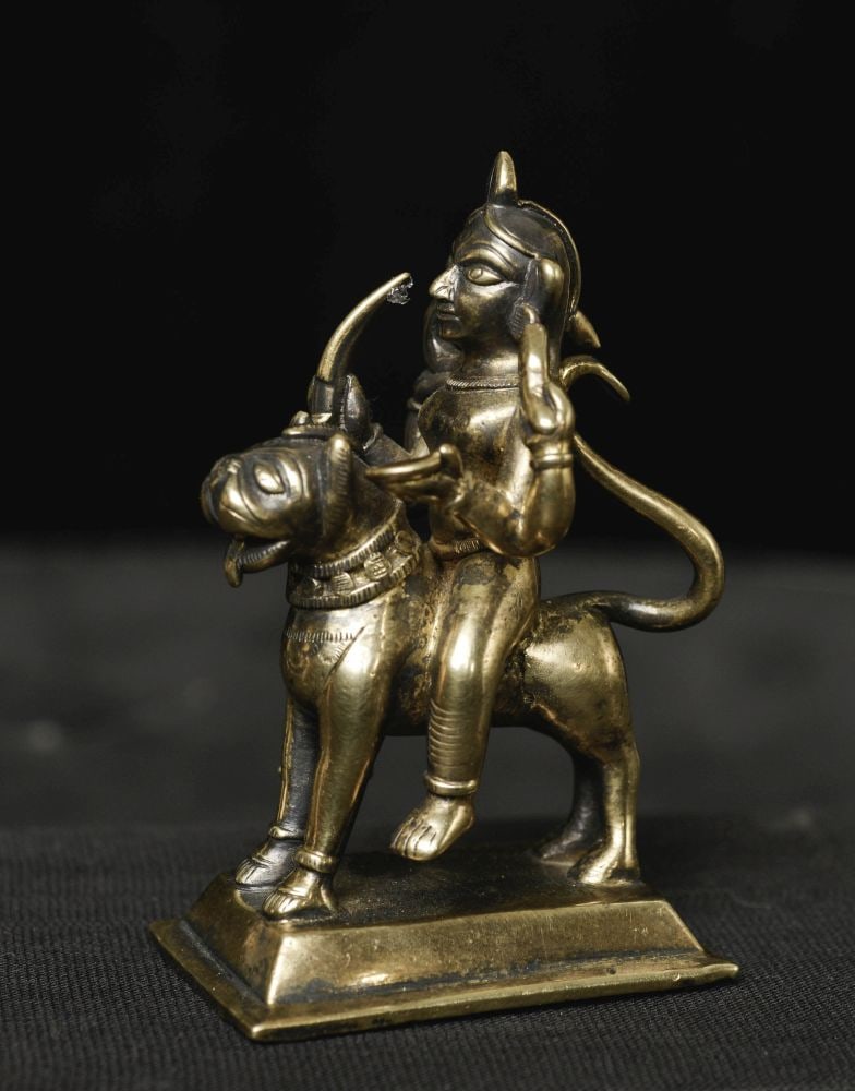 Solid silver Vintage/antique Hindu figure with much of original gilding. (1 of 14)