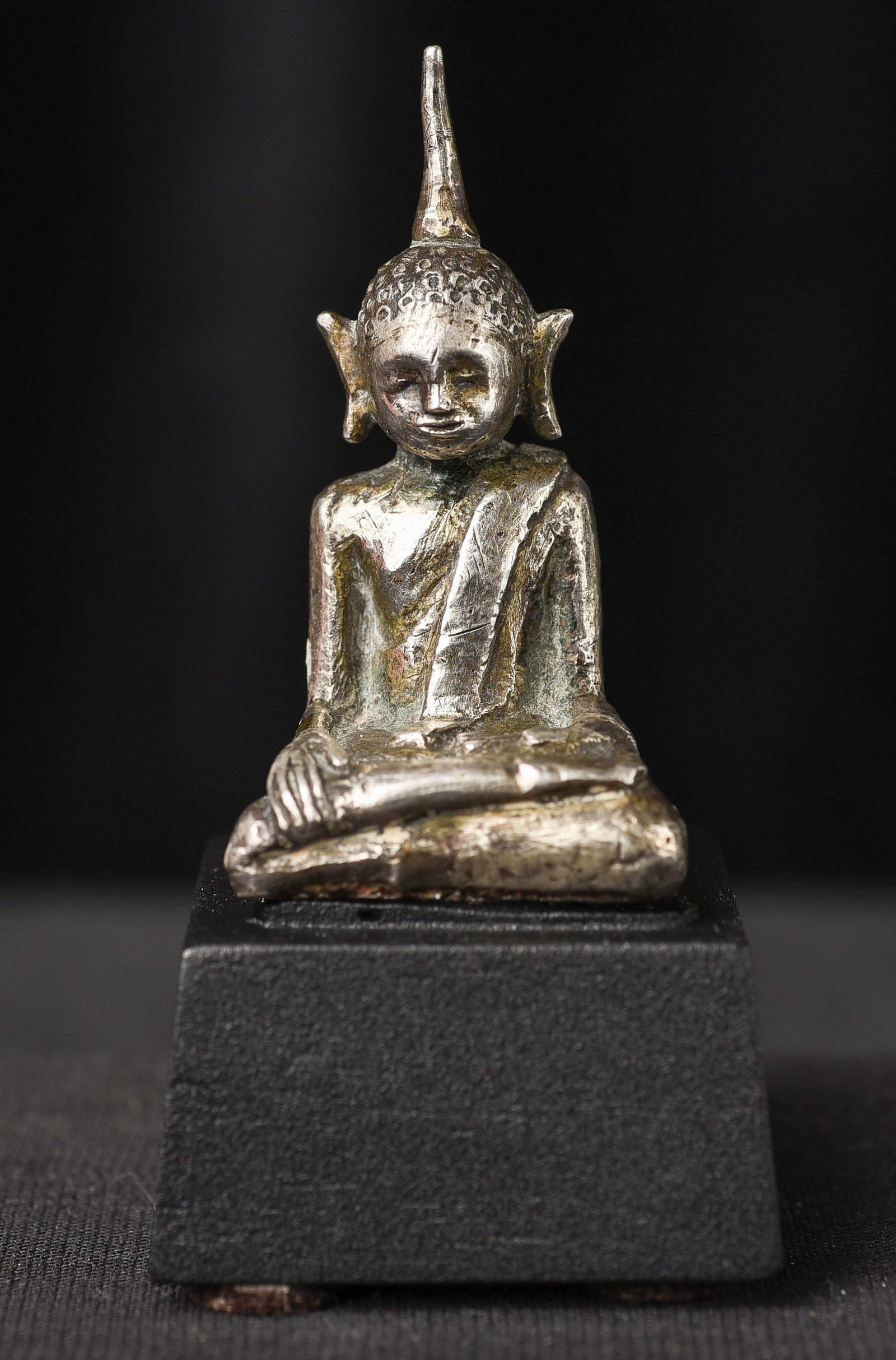 17/18thC Cambodian Silver Buddha-Rare Solid Cast Miniature (1 of 11)