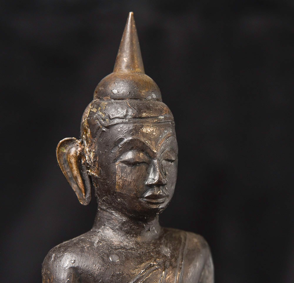 Extremely expressive repousse silver late Ayuthaya. - 8