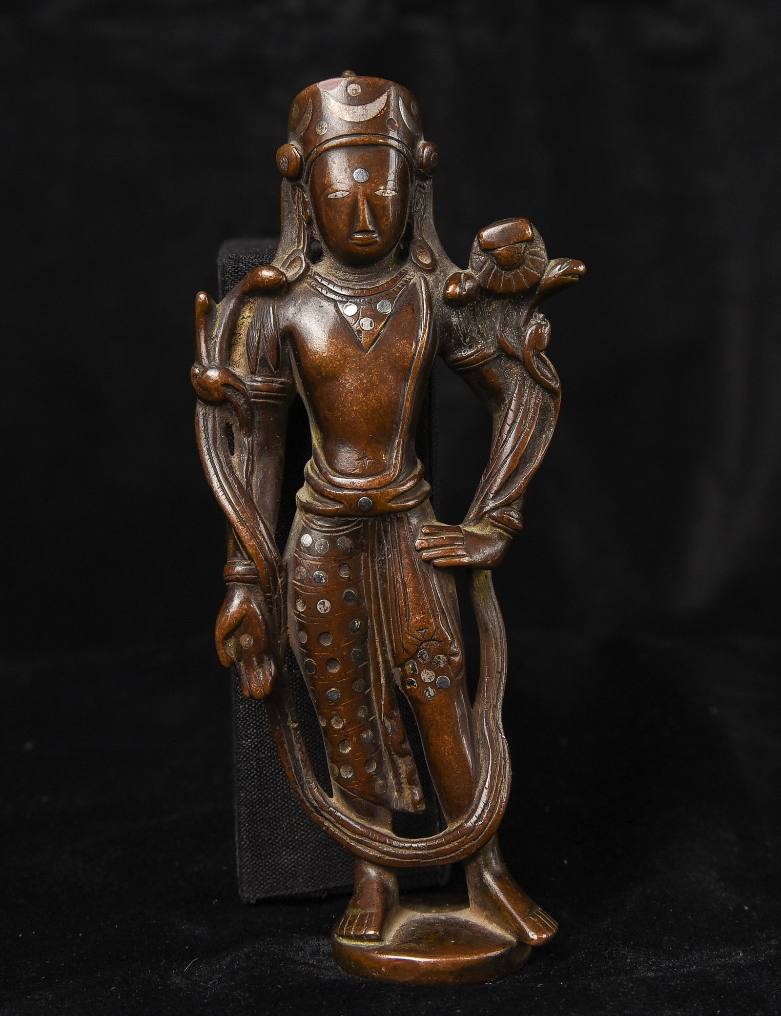 Early Style Himalayan Bronze Bodhisattva, From Kashmir or other nearby Kingdom.: Early Style Himalayan Bronze Bodhisattva, From Kashmir or other nearby Kingdom. It has a significant amount of inlay, most of which remains (see photos). It is a solid cast. Has what appears to be ext