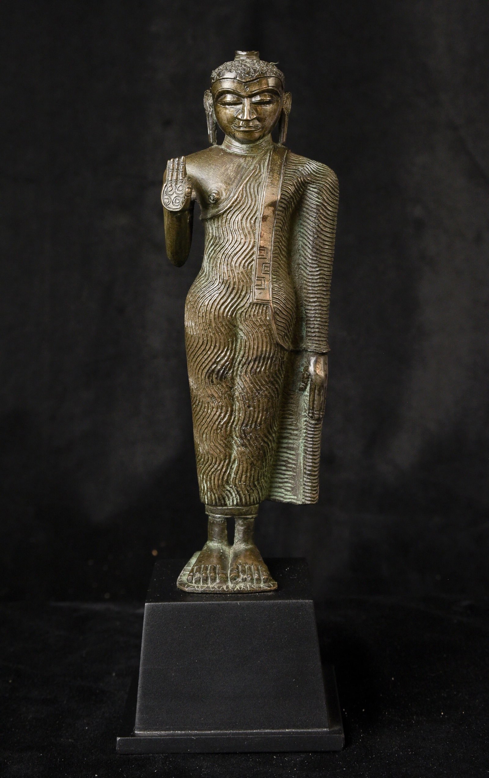 18thC Sri Lanka Solid-Cast Bronze Buddha- Large, Fine, Charismatic: 18thC Sri Lanka Solid-cast bronze Buddha. This piece measures 7 7/8" tall and 10 1/8" on its custom base. A good example in this size. Lankan Buddhas like this are very hard to find this well