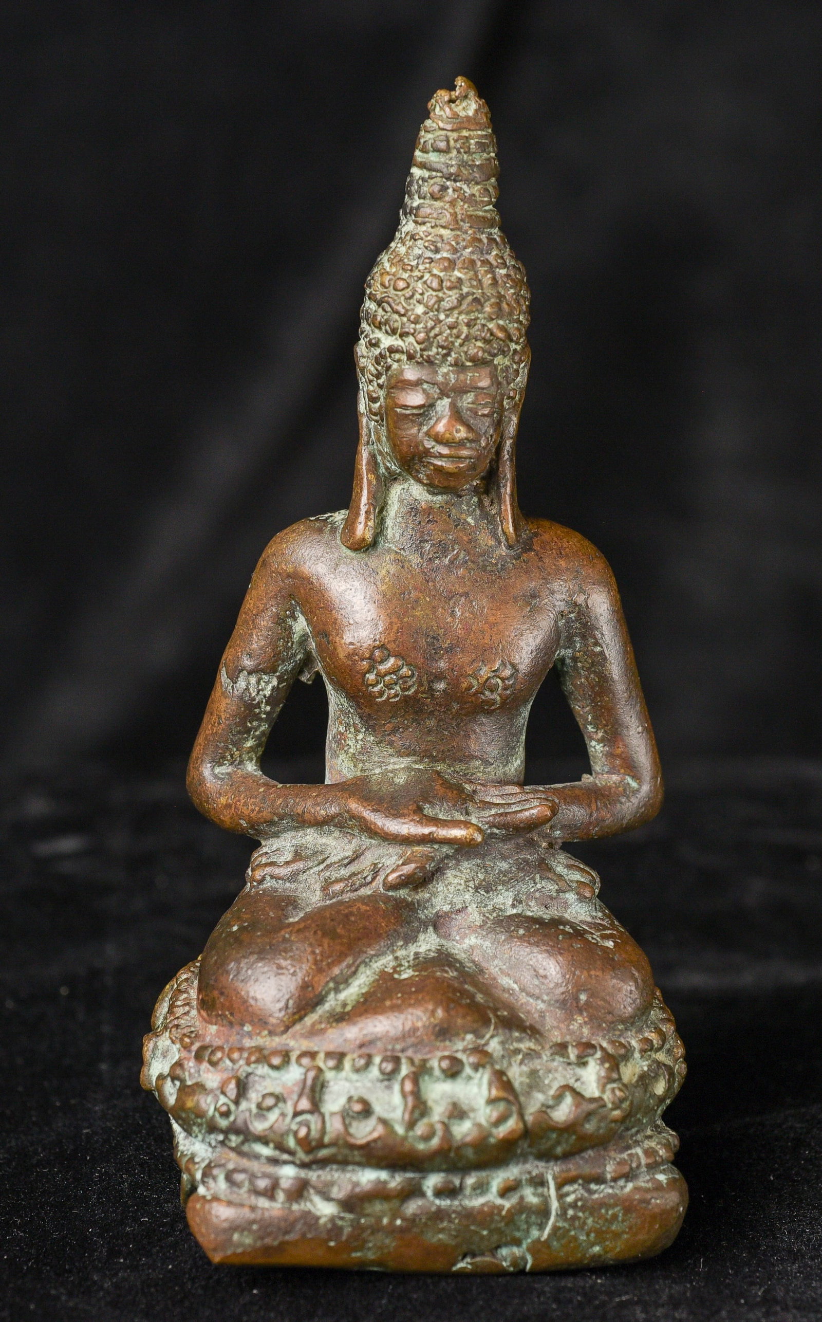 Rare and wonderful early Buddha, possibly from Java or a related culture on another island in the: Rare and wonderful early Buddha, possibly from Java or a related culture on another island in the south seas. Based on the face and the casting, it appears to be pre-10th century, though because it
