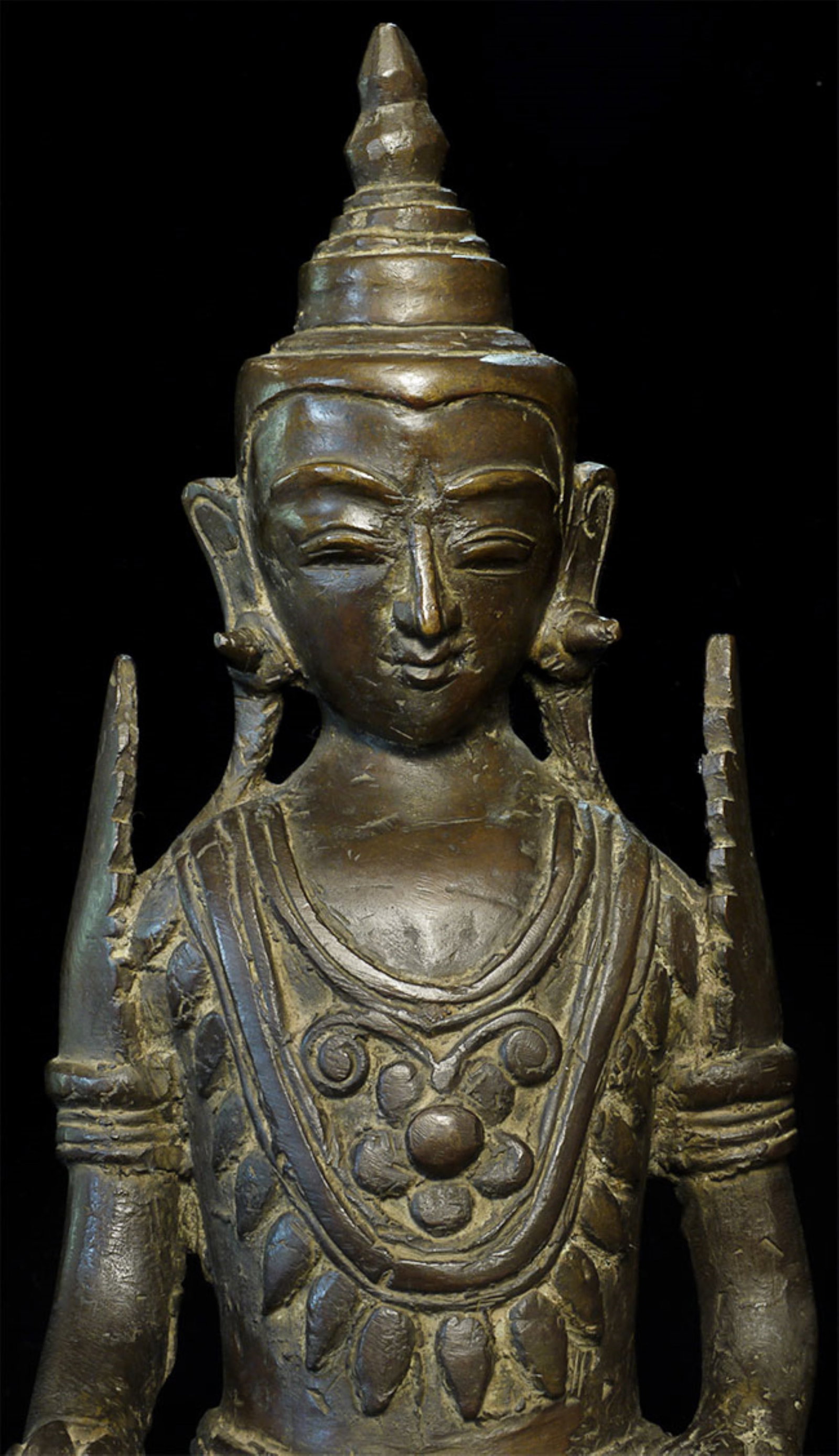 Large antique Burmese bronze Buddha.: Large antique Burmese bronze Buddha. Very uncommon type-probably from a tribal area, as it is unlike the more common Mandalay and Shan types. Probably around 100 years old. Quite substantial at 15" ta