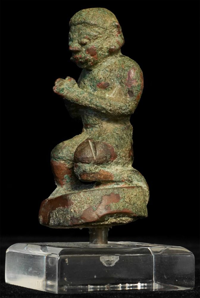 7-11thC Cambodian Giant Kneeling in Devotion-Rare, Animated - 5