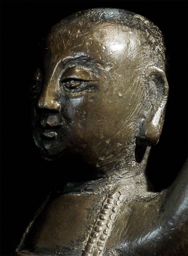 A 16th/17thC solid cast Chinese Ming Bronze Baby - 3