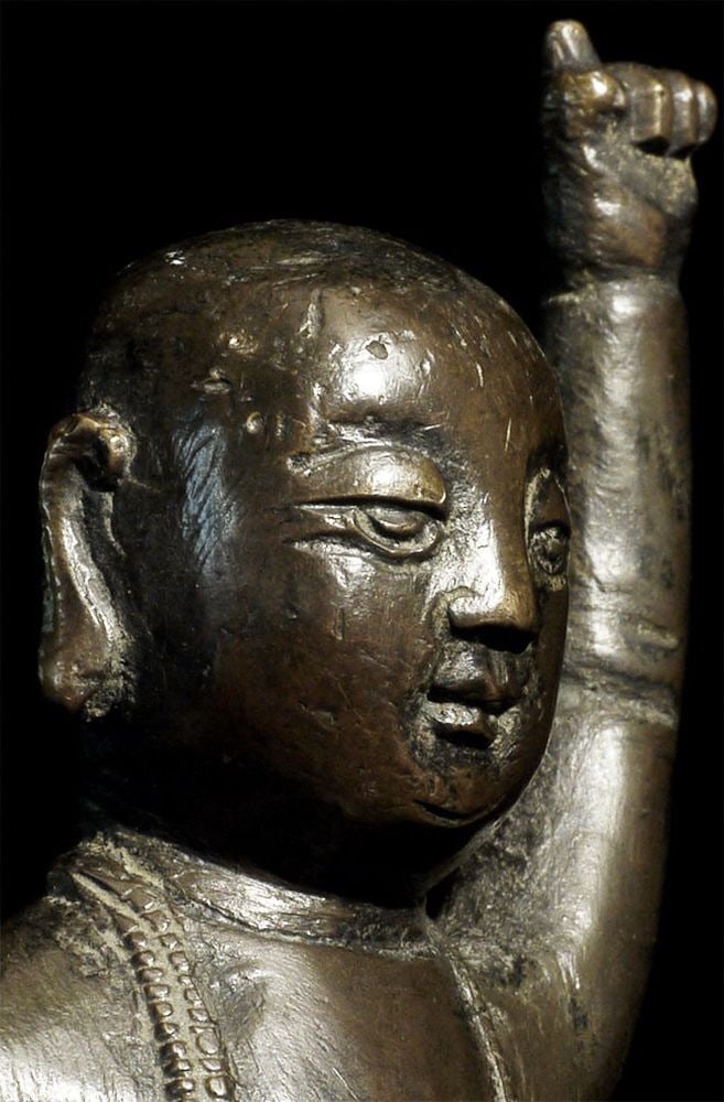 A 16th/17thC solid cast Chinese Ming Bronze Baby - 5