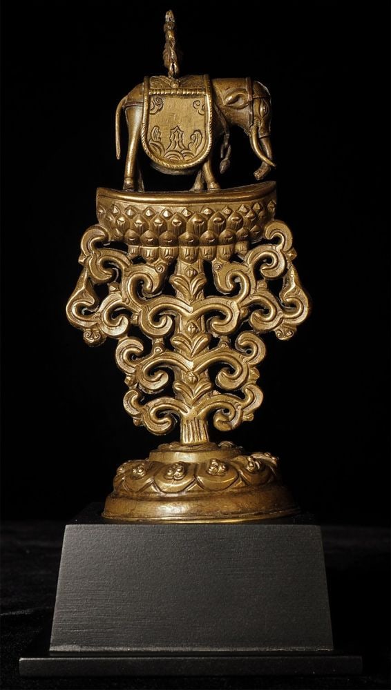 Beautiful 18th/19th century bronze Tibetan Altar Piece- Elephant on Top- Fine!: Beautiful 18th/19th century bronze Tibetan Altar Piece. I've not seen one like this before. Very sweet well-cast elephant on top, with a copper bridle. Domestic shipping is included, and