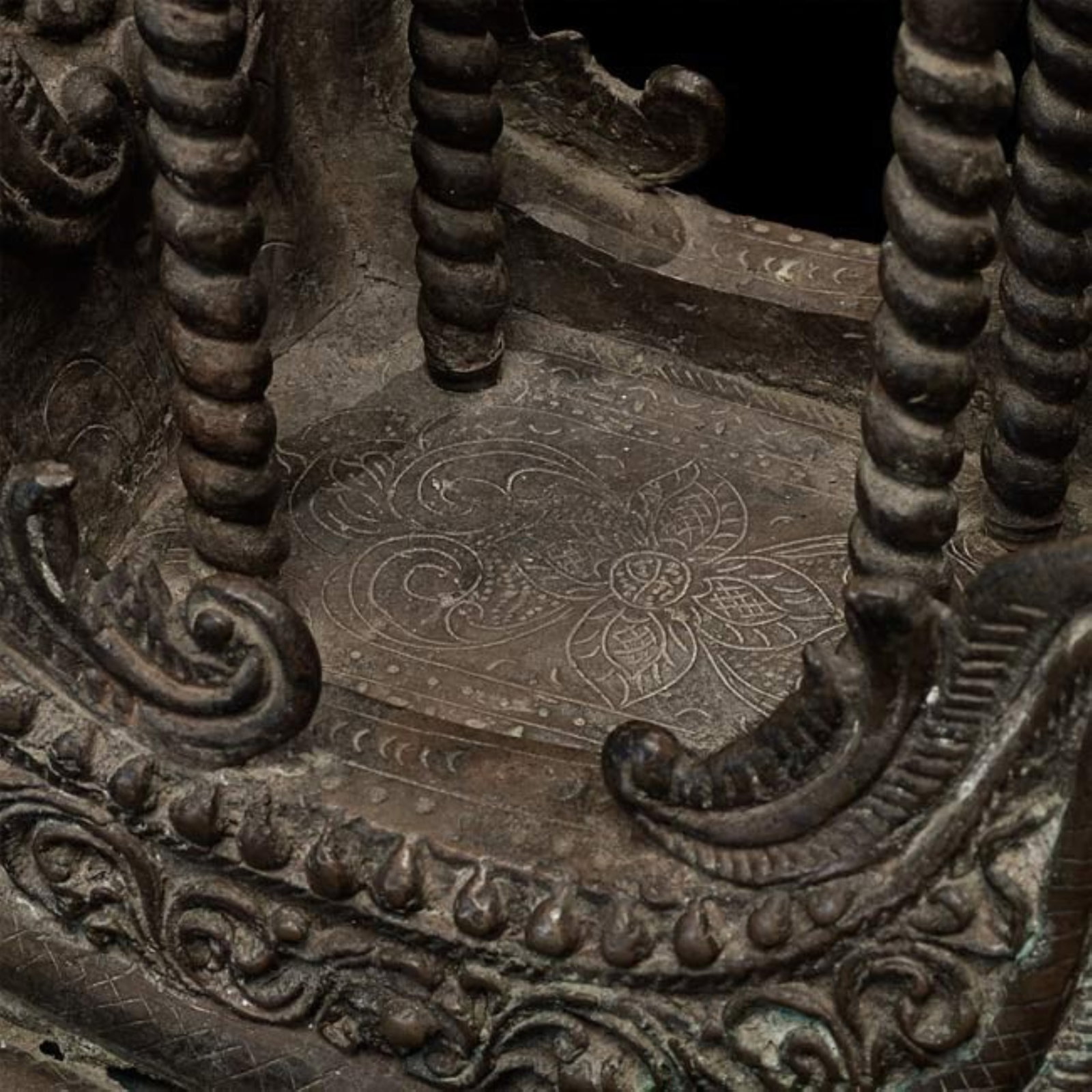 14/15thC/later Indonesia or Java Bronze Cart- Buddhist/Hindu - 8