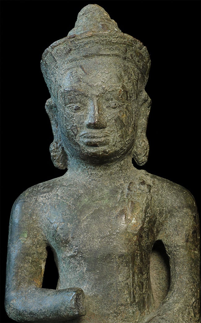 Large 11/12thC Cambodian Buddha.: Large 11/12thC Cambodian Buddha. Loss of hands and original base. Other damage/loss as seen in the photos. The height of bronze alone is 9 7/8 inches tall not including the newly made custom museum-st