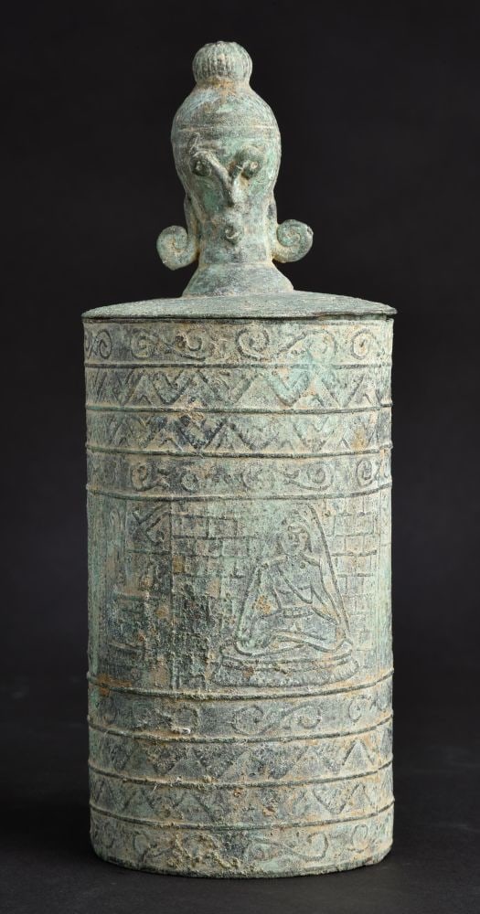 Dong Son (Earliest S.E. Asian Lime Container-Museum level. (3) Buddhas incised into body.: Dong Son Culture, which is one of, if not the earliest S.E. Asian bronze using culture. It is a Lime Container-Museum level in both condition and quality. Probably between 1500 and 2000 years old. OF