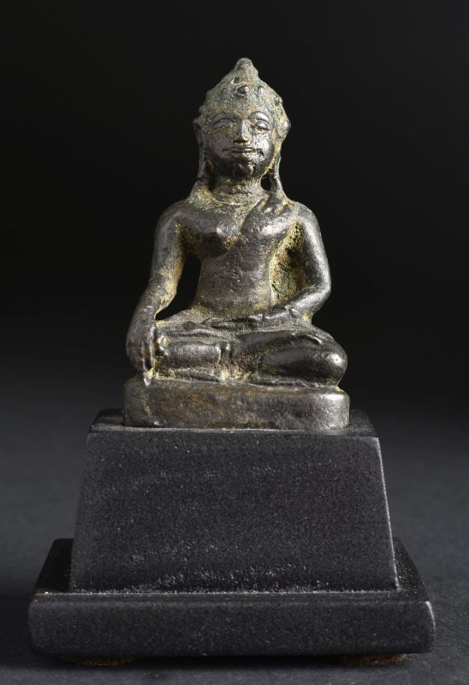 Rare antique, bronze Buddha--probably from the south of: Rare antique, bronze Buddha--probably from the south of Thailand. Related to late Dvarati style, which would make it in the range of 800 to 1100 years old. Was purchased with number 6748 in the
