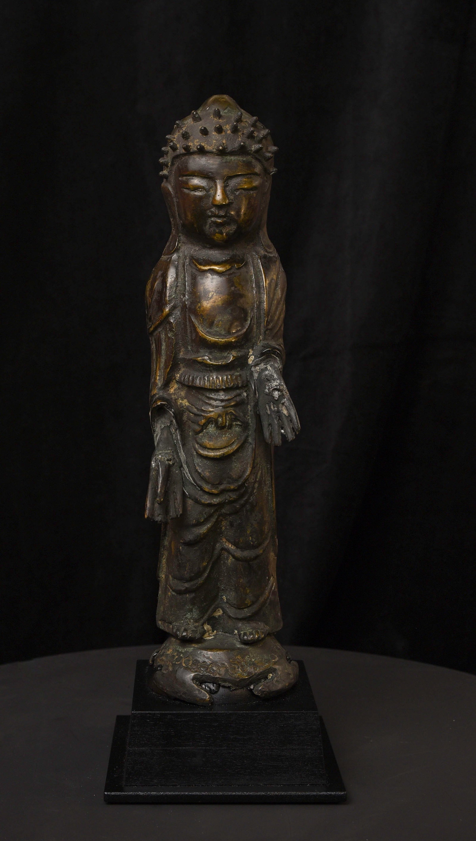 13-15thC Standing Bronze Korean Buddha-Large, Lots of Character: This is a very distinctive 13-15th-century standing bronze Korean Buddha. As you can see in the photos, there is a very closely related companion piece, which I have in this auction as well. My