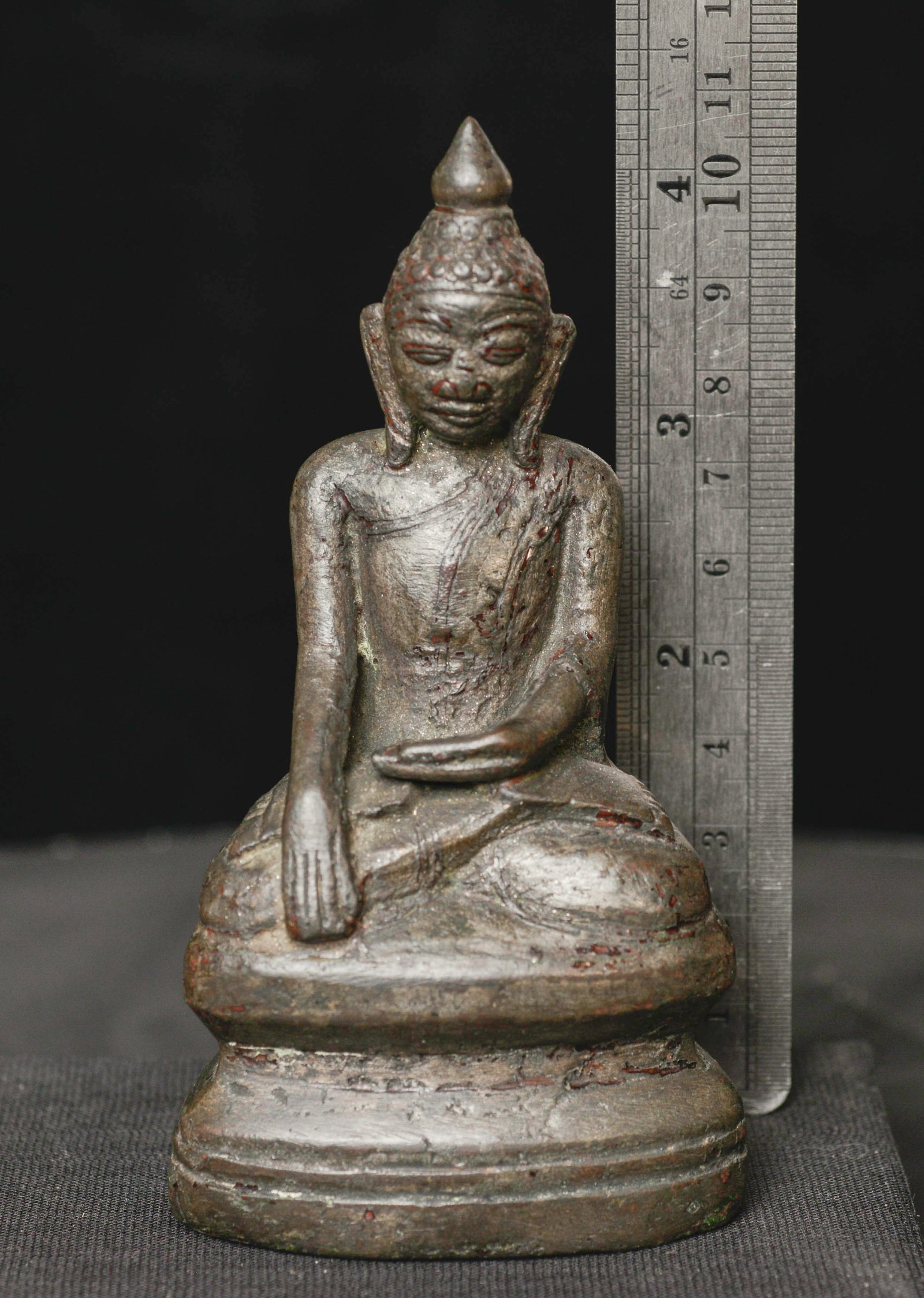 Outstanding 17/18thC Burmese Mon Buddha. - 2