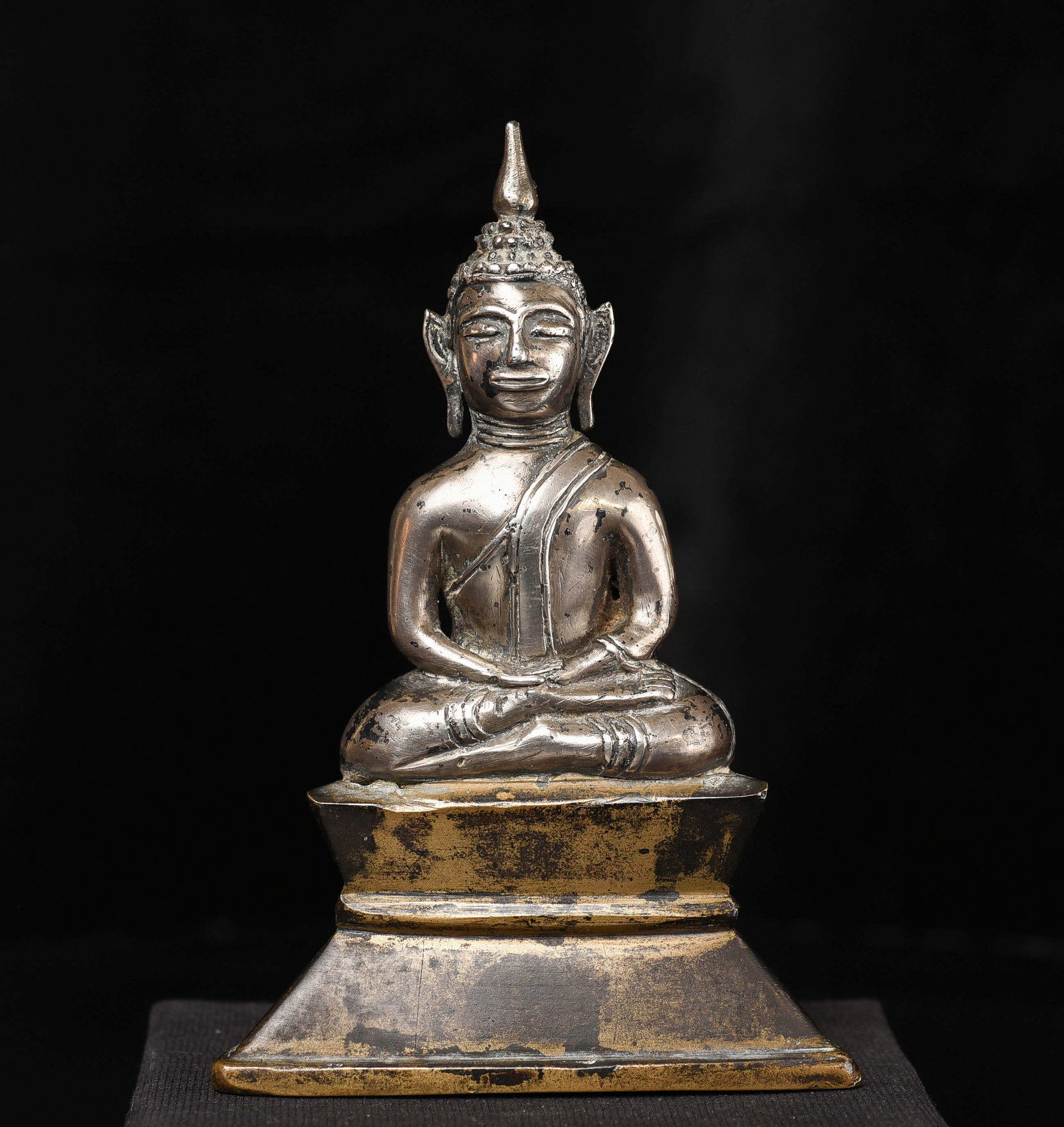 18/19thC Silver Cambodian Buddha. (1 of 13)