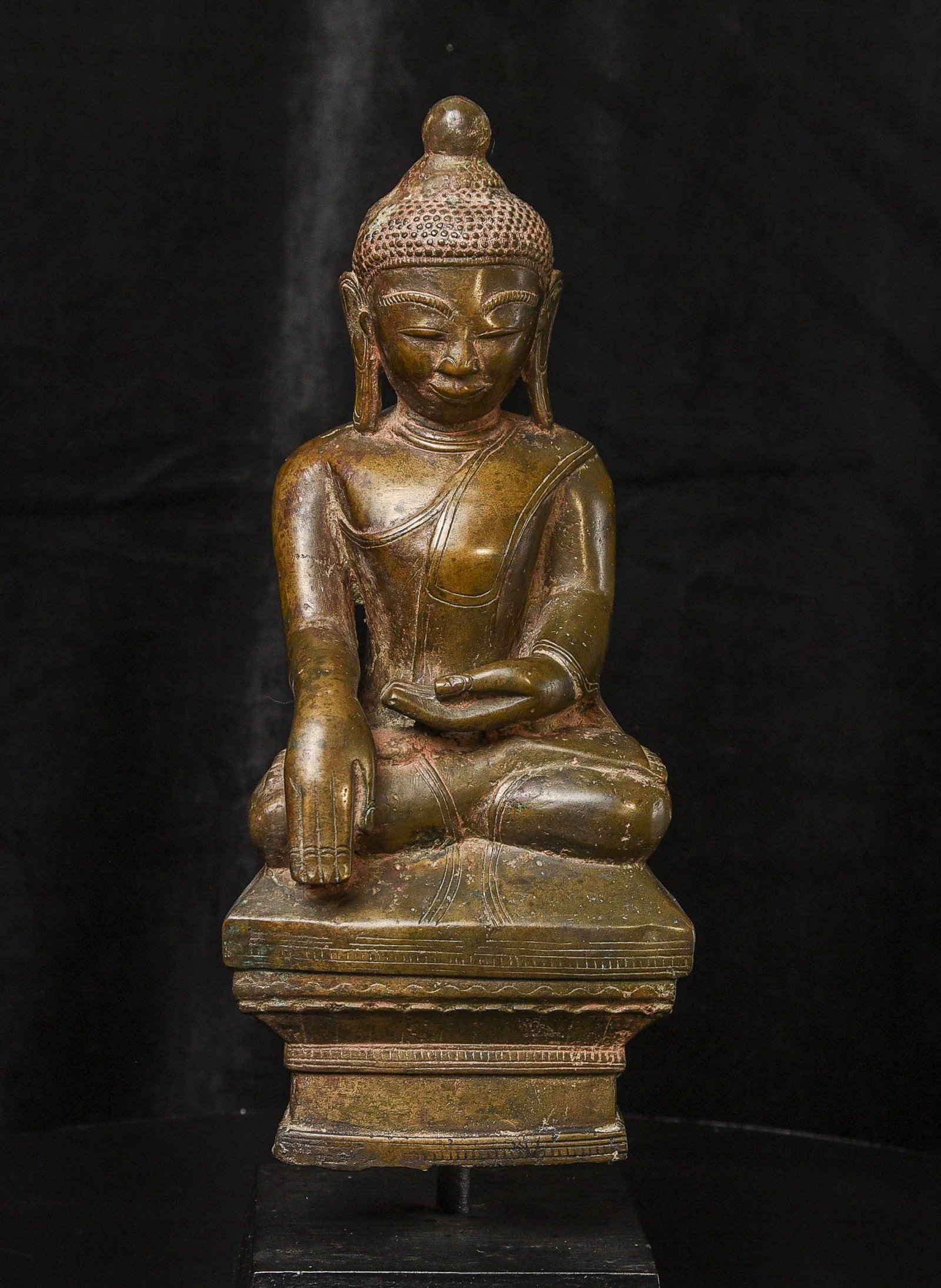 18thC Burma Bronze Buddha- Shan Style, Beautiful Face, Custom base: 18thC Burmese Buddha. Large at 10.5" tall, total height on base is 12.75. Excellent example, good size.
