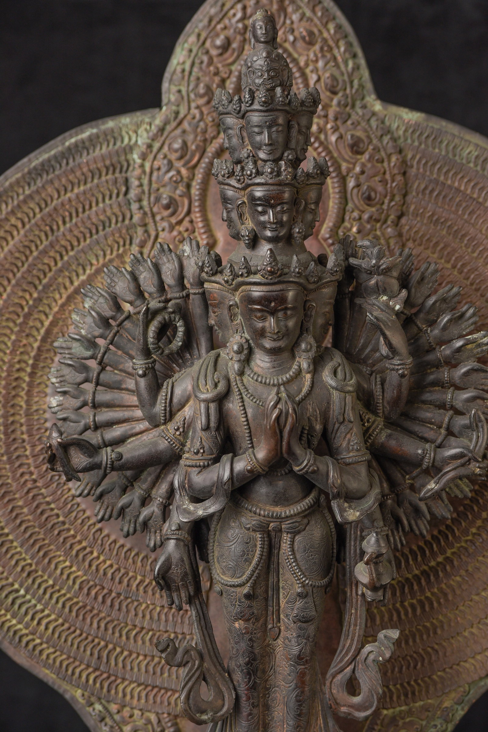 19th/20thC Thousand Arm Bodhisattva/Buddha of Compassion. - 3