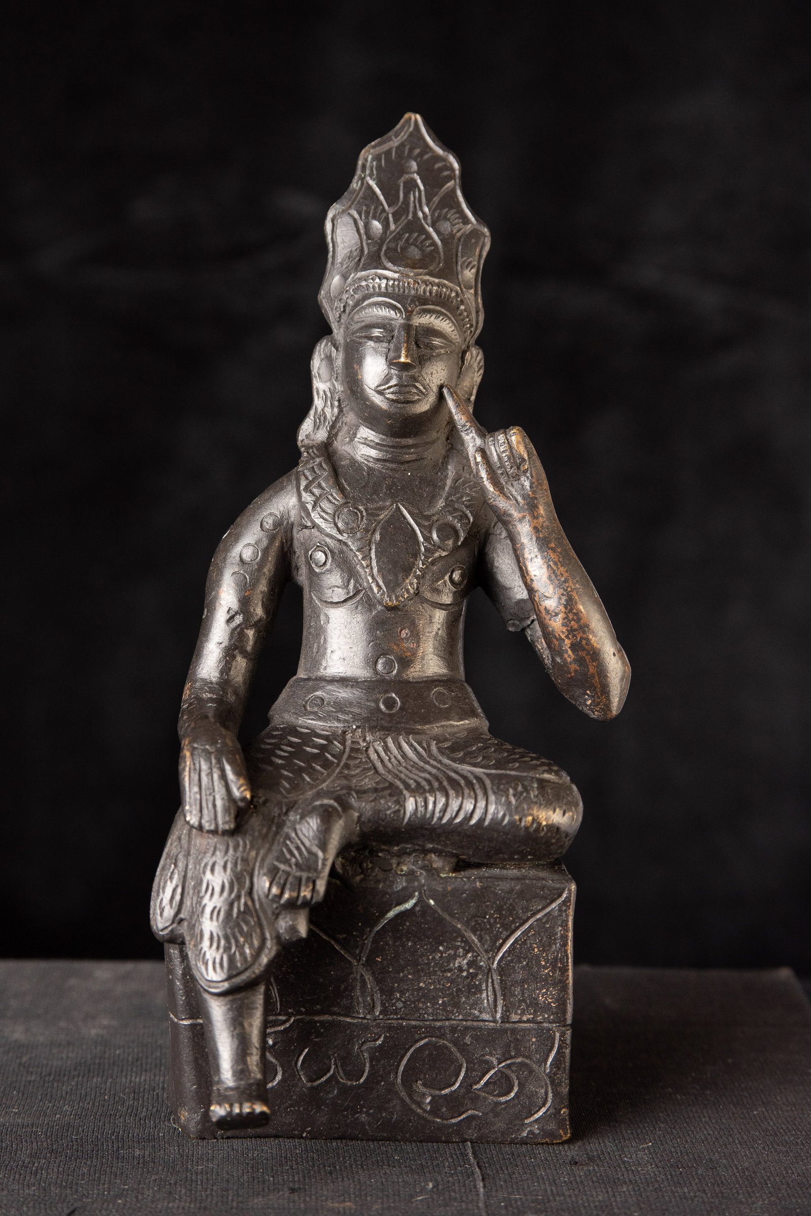 Antique Sri Lankan bronze religious figure. Probably early 20th century.: Antique Sri Lankan bronze religious figure. Probably early 20th century. Quite uncommon. Nicely sculpted, cast, and finished. ( 7"H x 3"W x 3.25"D ) - 2.32lbs.