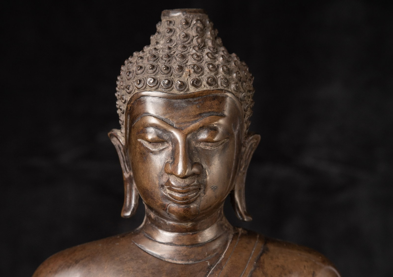 Large Thai bronze Buddha. - 9