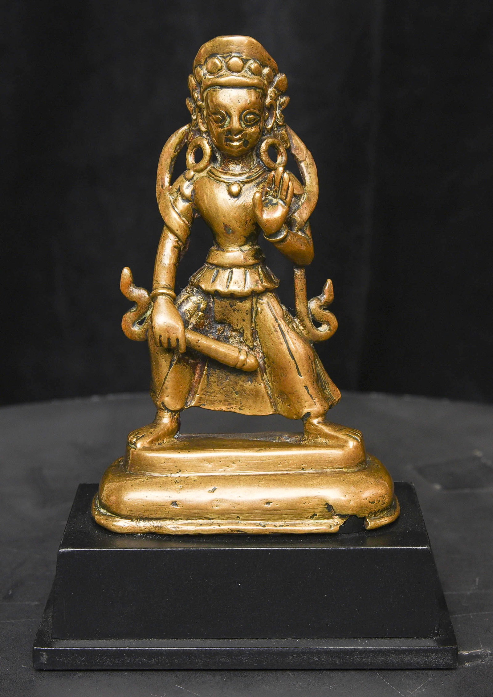11thC or Earlier Tibetan/Himalayan Buddhist Bronze Figure (1 of 15)