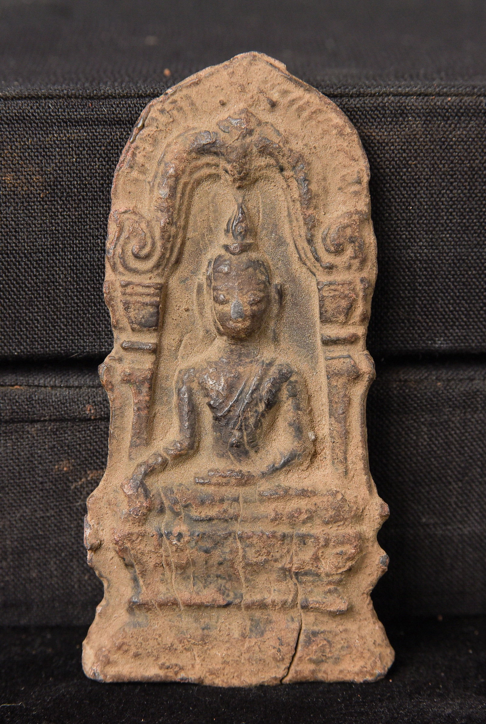 Antique Thai lead/bronze(?)amulet/plaque from an old collection. (1 of 5)
