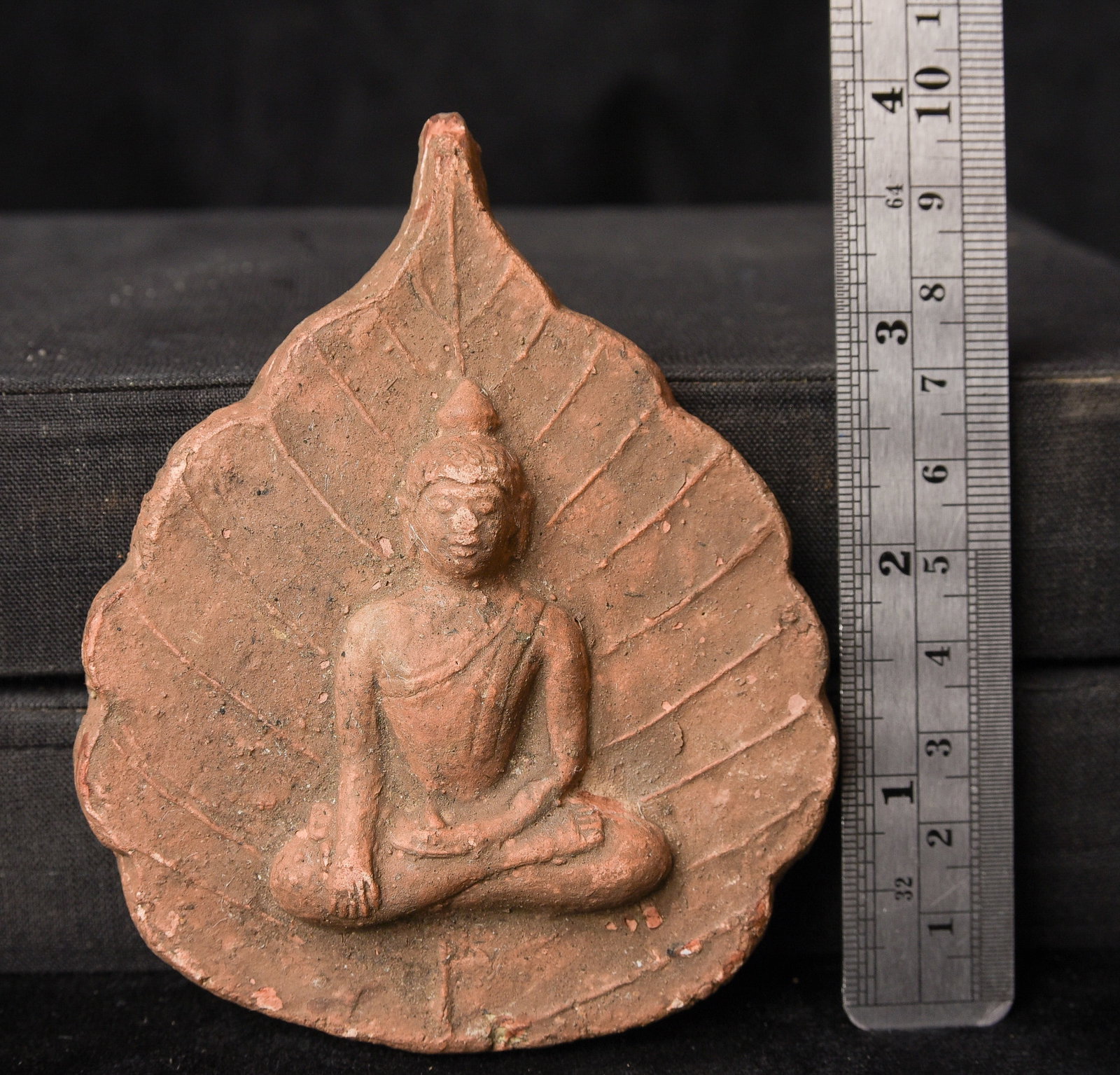 19thC Burmese Buddha in a leaf background- rare type. - 2