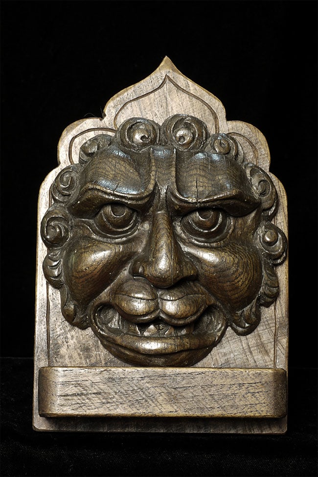 Powerful antique wooden lion face. He has 5" diameter,: Powerful antique wooden lion face. He has 5" diameter, optional stand is 7.25" tall 5" wide. Unsure of country of origin or precise age, but certainly has very good age.