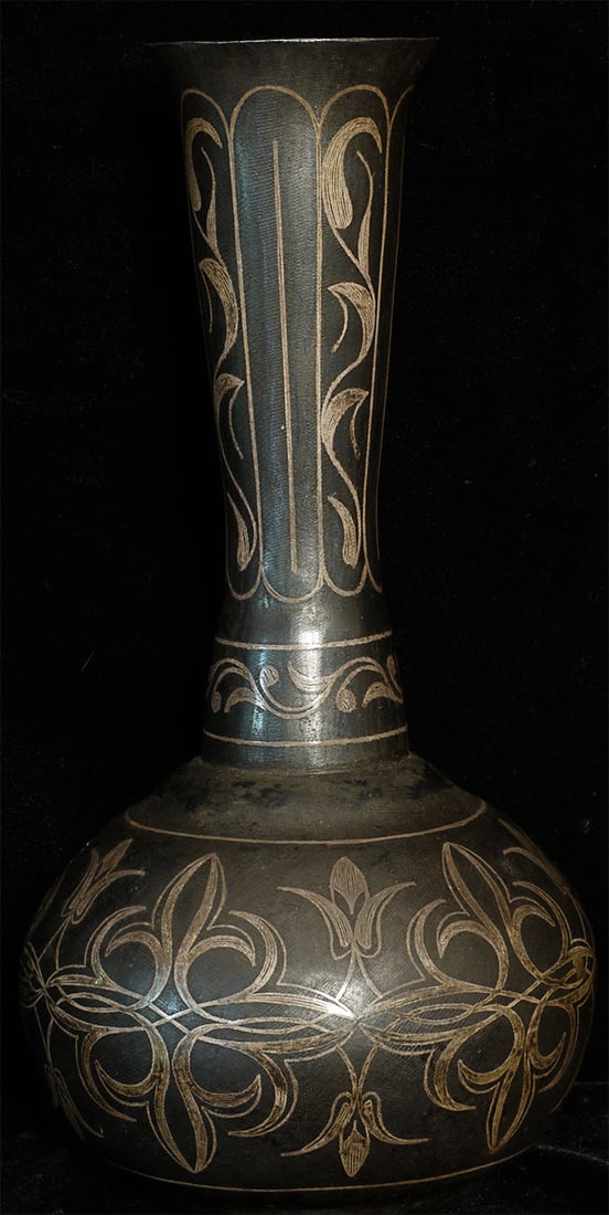 Vintage/old Iron with silver inlay bronze-probably from India.: Vintage/old Iron with silver inlay bronze-probably from India. 9.5" tall