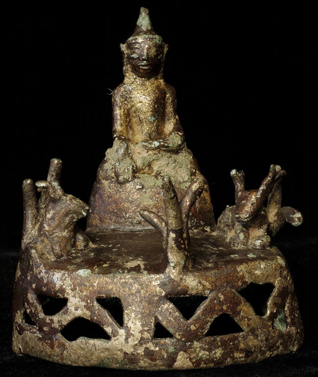 18/19thC Burmese Shan bronze of the Buddha giving his Sermon at Deer Park: 18/19thC Burmese Shan bronze of the Buddha giving his sermon at Deer Park. This type of narrative sculpture was used to teach stories of the Buddha's life, and originally would have been part of a lar