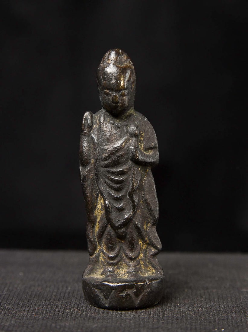 18/19th Century Japanese Buddha or Bodhiattva , Bronze, 2-1/8 Inches Tall (1 of 6)