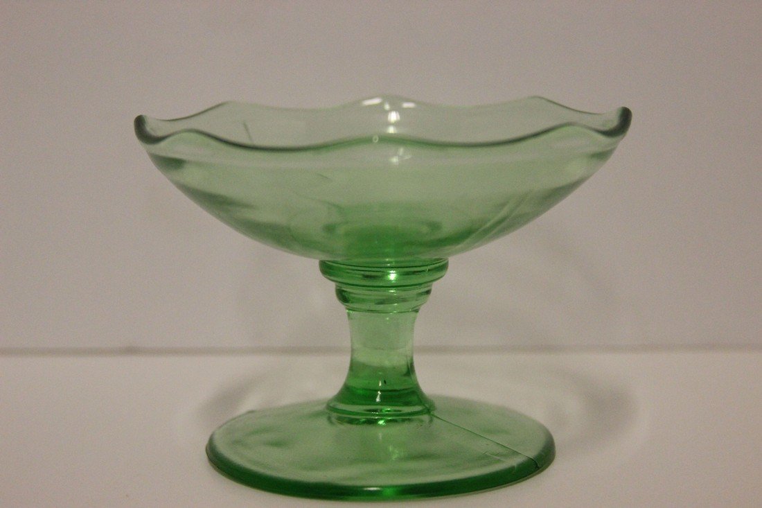 Depression Glass Green Nut Dish Good Condition Approx. (1 of 2)