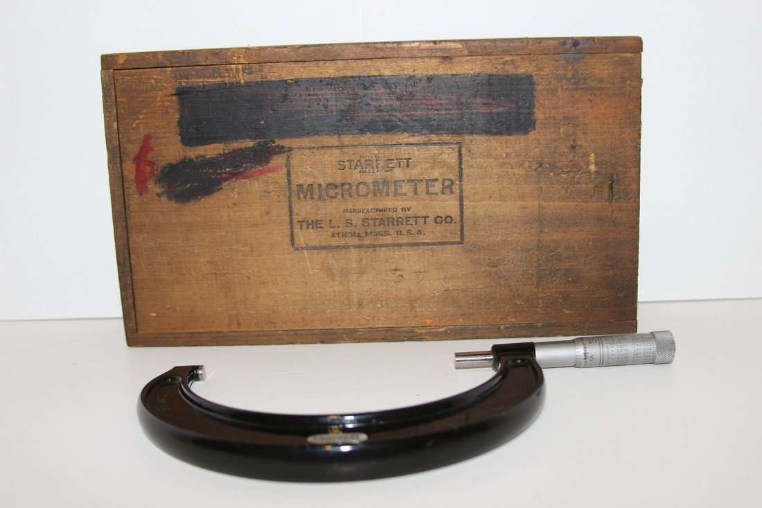 Starrett Micrometer with Box Good Condition Original (1 of 2)