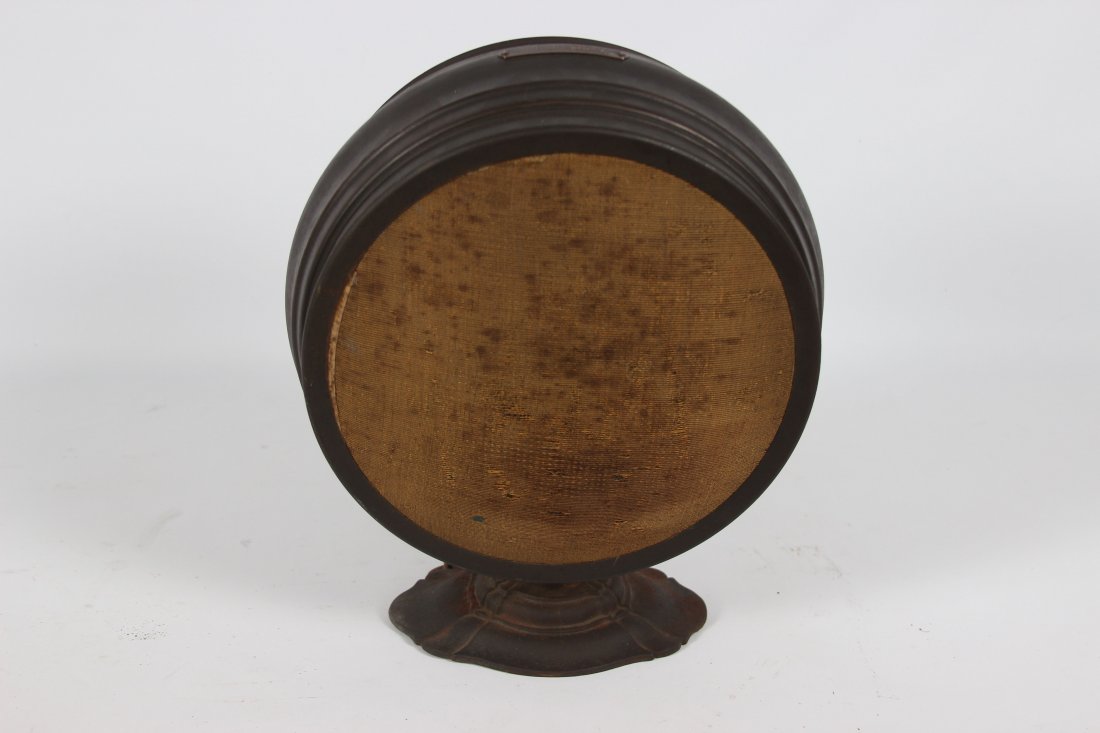 Radiola Round Speaker: 13" x 15.5"