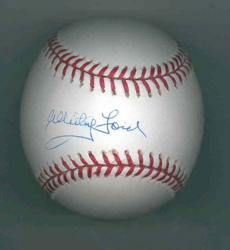 WHITEY FORD SIGNED MLB BASEBALL - PSA/DNA: NY Yankees Hall of Famer hurler. Official Bud Selig Major League ball sweetspot single signed "Whitey Ford", accompanied by certification from PSA/DNA In excellent condition