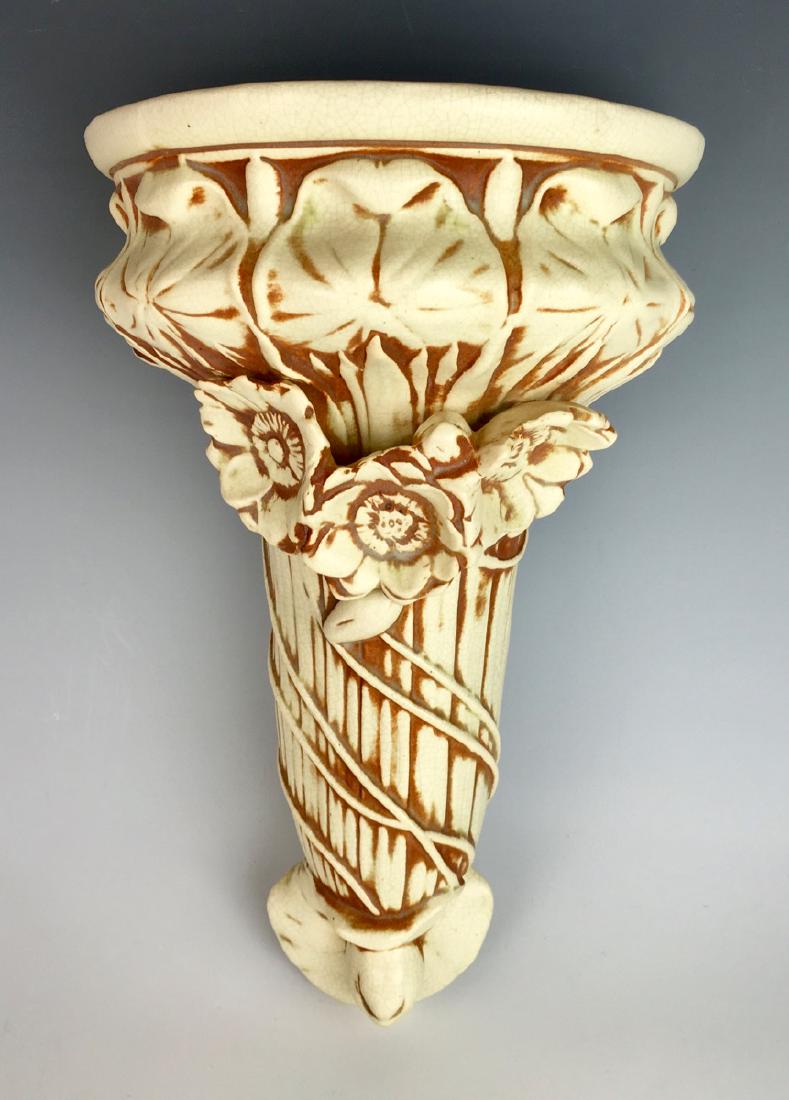 Weller Pottery Clinton Ivory Wall Shelf C. 1910 (1 of 6)