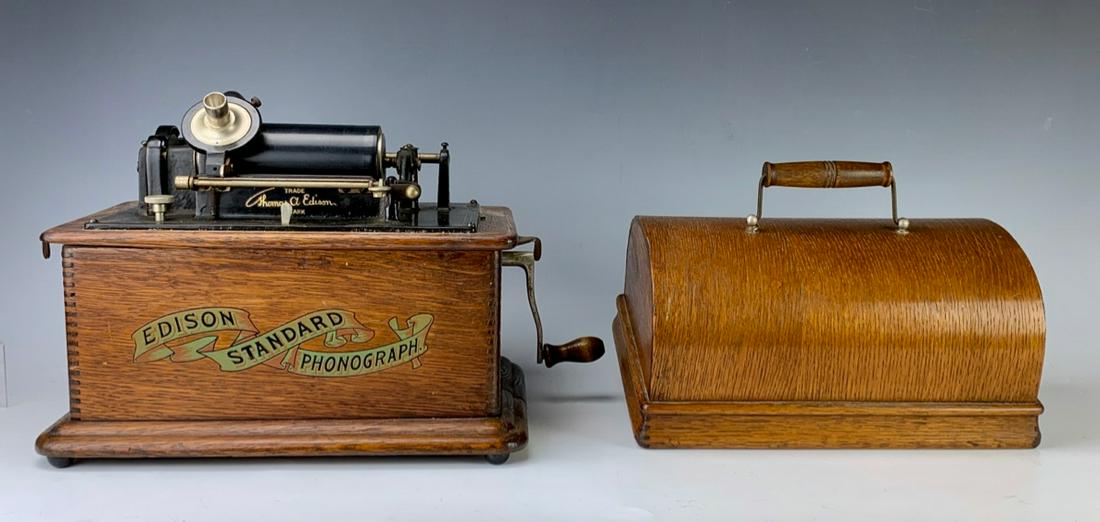 Edison Standard Phonograph in Oak Case: Running condition, missing horn, 12" x 13" **Lifetime estate collection of Jeannine Hamilton, Oak Park, CA** *Mechanics are not guaranteed*