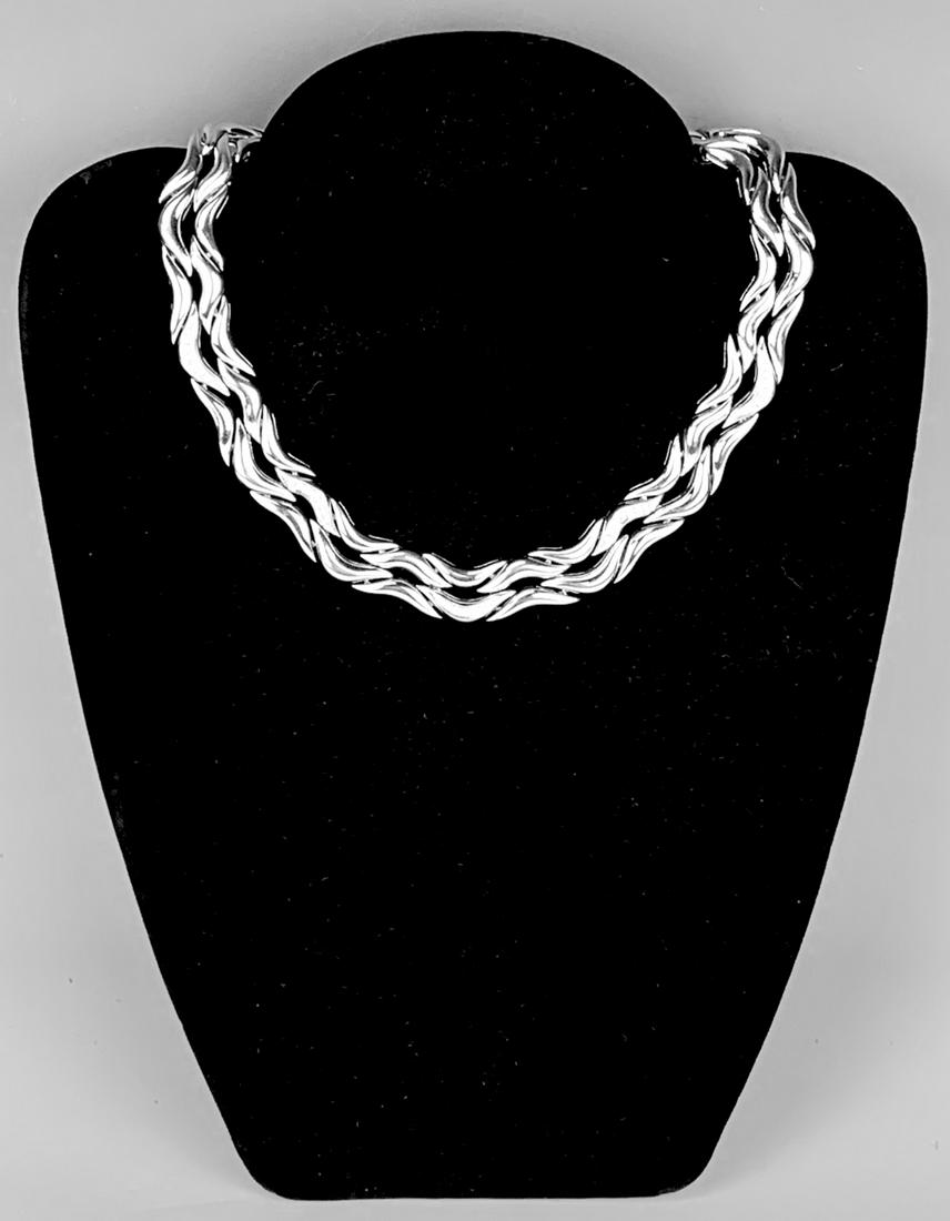 Gubelin 18K White Gold & Diamond Necklace: Gubelin 18K white gold necklace weighing 147g with 80 points total weight natural diamonds G/H color, VS2/SI1 clarity, 17.5" long, circa 1980, very good condition.*Video available upon request*