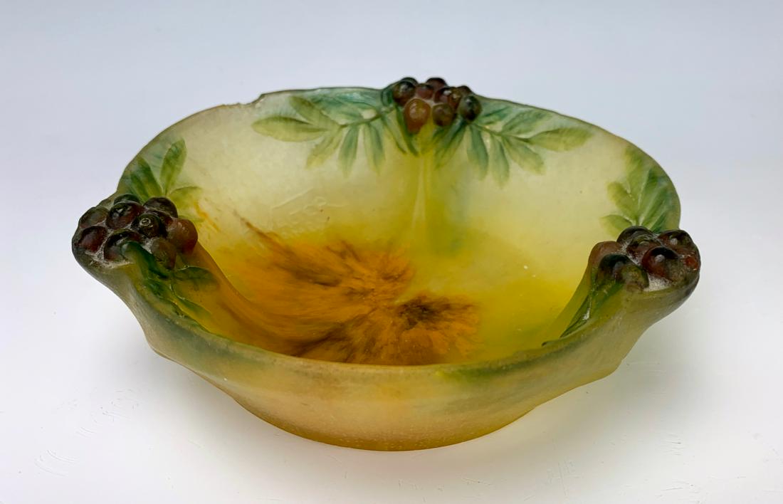 Almaric Walter Berge Pate de Verre Dish C. 1900: Pate de verre black olives dish, signed "A. Walter" "Nancy" and "Henri Berge", has a shallow chip on top rim edge, 5.75" x 1.625"