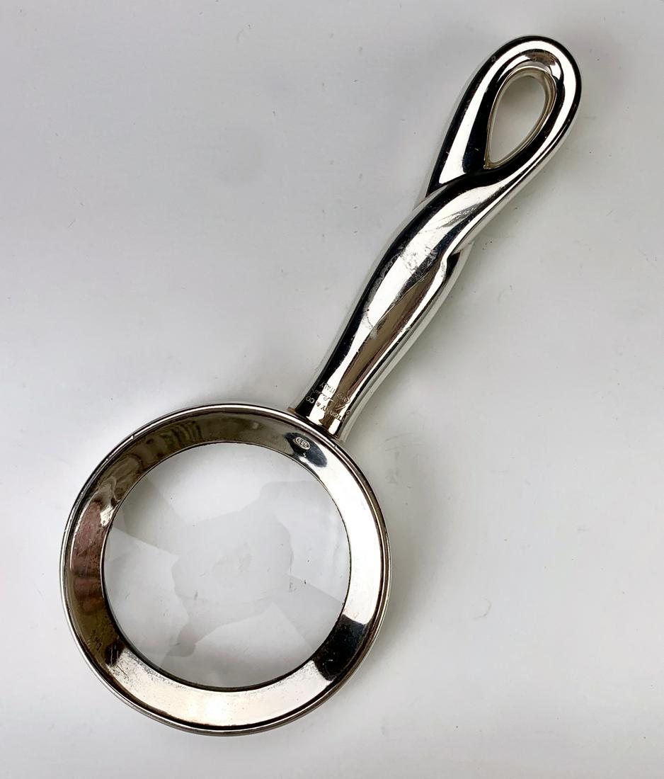 Tiffany Sterling Elsa Peretti: Tiffany sterling Elsa Peretti magnifying glass, 6" length