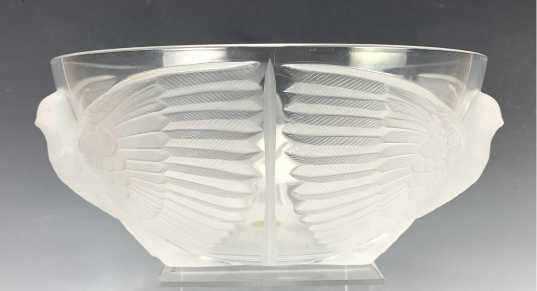 J.G. Dorand France Three Spread Wing Bowl: Clear glass bowl with 3 frosted glass spread winged birds, very good condition, 10" diameter, 5" height *Property from the estate of Dr. Carl Reller of Palm Springs, CA*