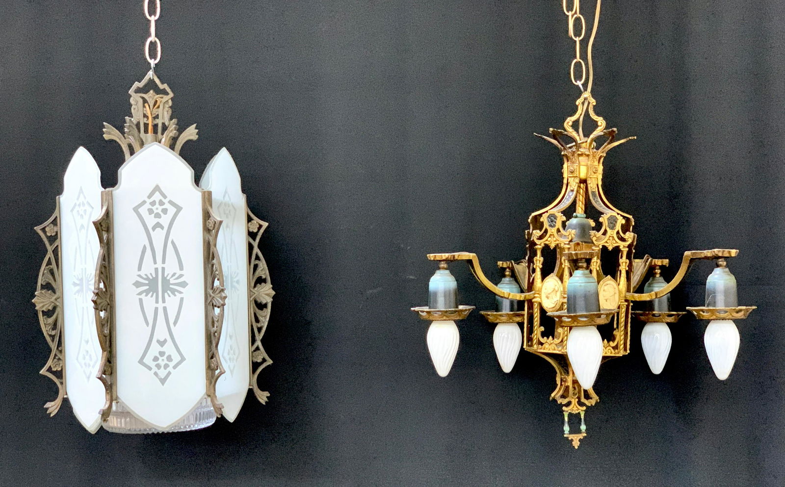 Pair of Art Deco Chandeliers C.1920 (1 of 1)