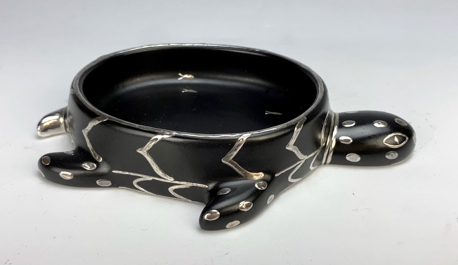 Emilia Castillo Ceramic Turtle Dish with Silver (1 of 4)