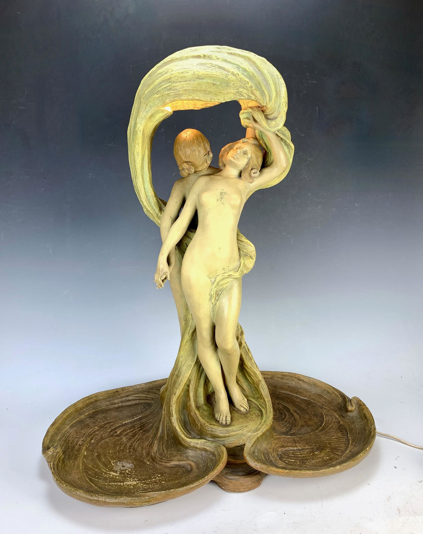 Monumental Ernst Wahliss Art Nouveau Figural Lamp (1 of 4)
