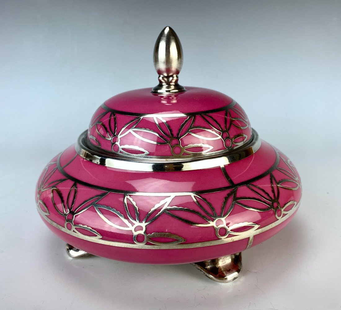 Bavarian Alka-Kunst Pink Round Lidded Container: With solid silver 1000/1000 design, all marks on bottom, very good condition, 6" x 4.5" with lid