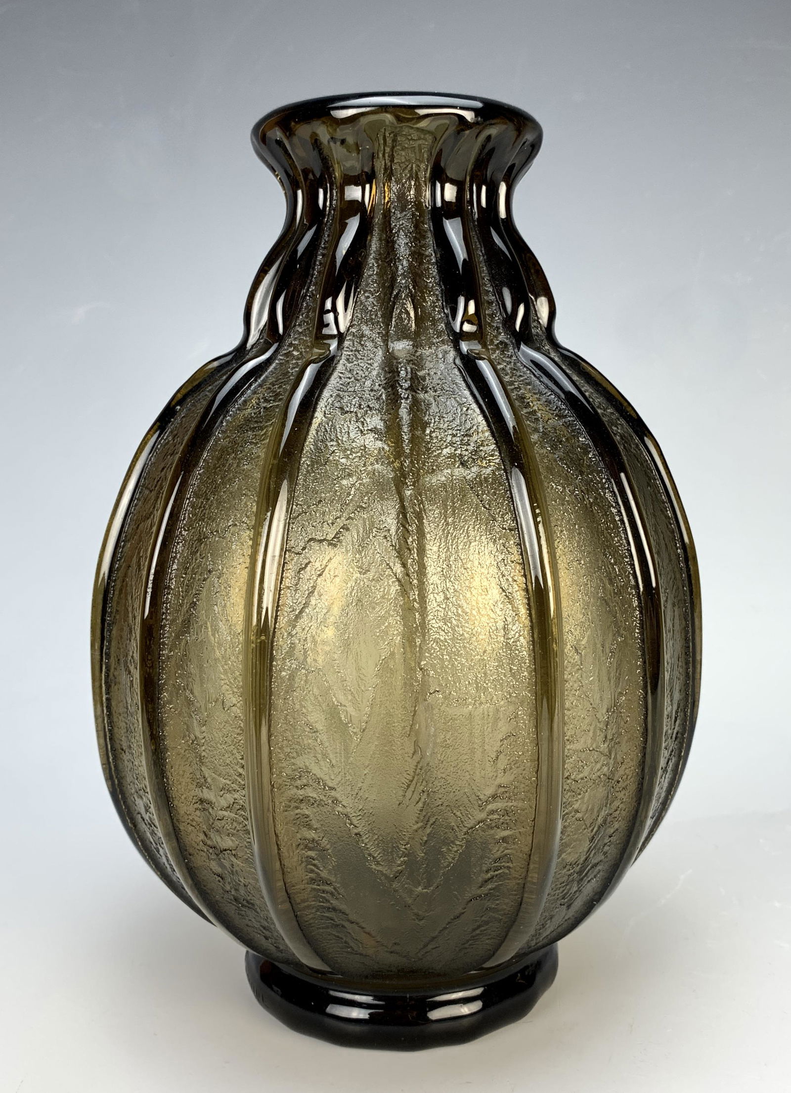 Daum Nancy Art Deco Smoke Ribbed Vase (1 of 5)