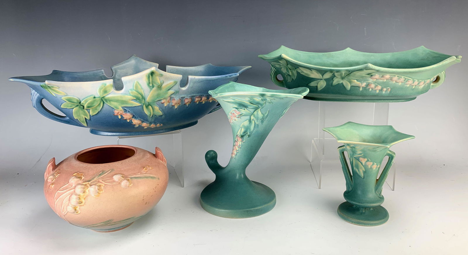 Group of 5 Roseville Pottery "Bleeding Heart" (1 of 5)