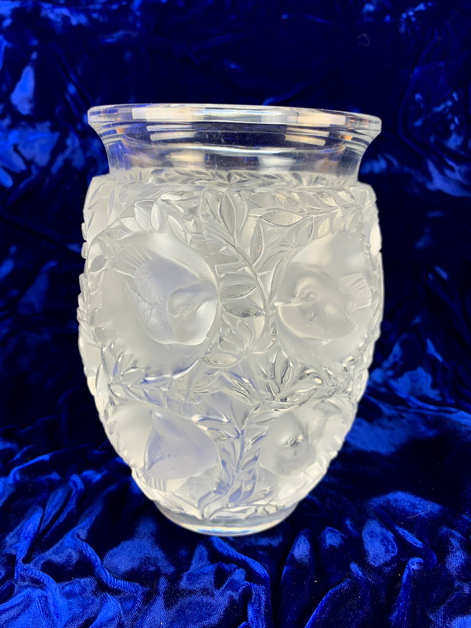 Lalique "Bagatelle Bird" Vase: Lalique "Bagatelle Bird" Vase. Signed Lalique France. Decorated with birds throughout. Size: 6.5" tall. Condition: very good.